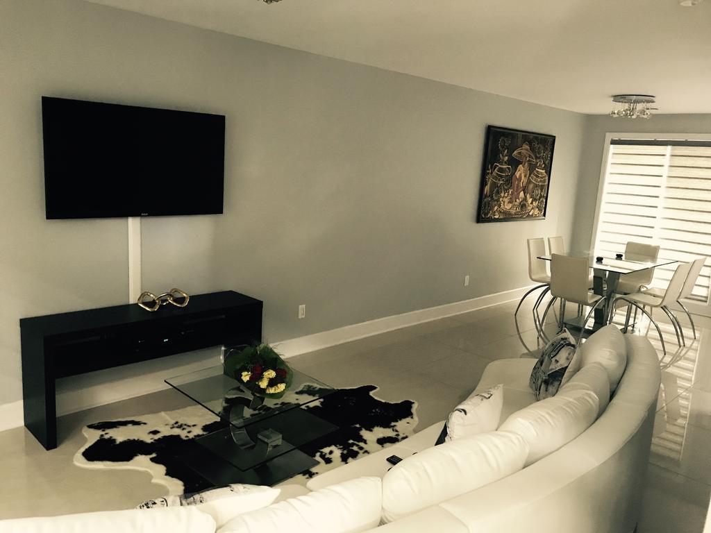 Luxury Two Story Villa Unit D Laval Ngoại thất bức ảnh