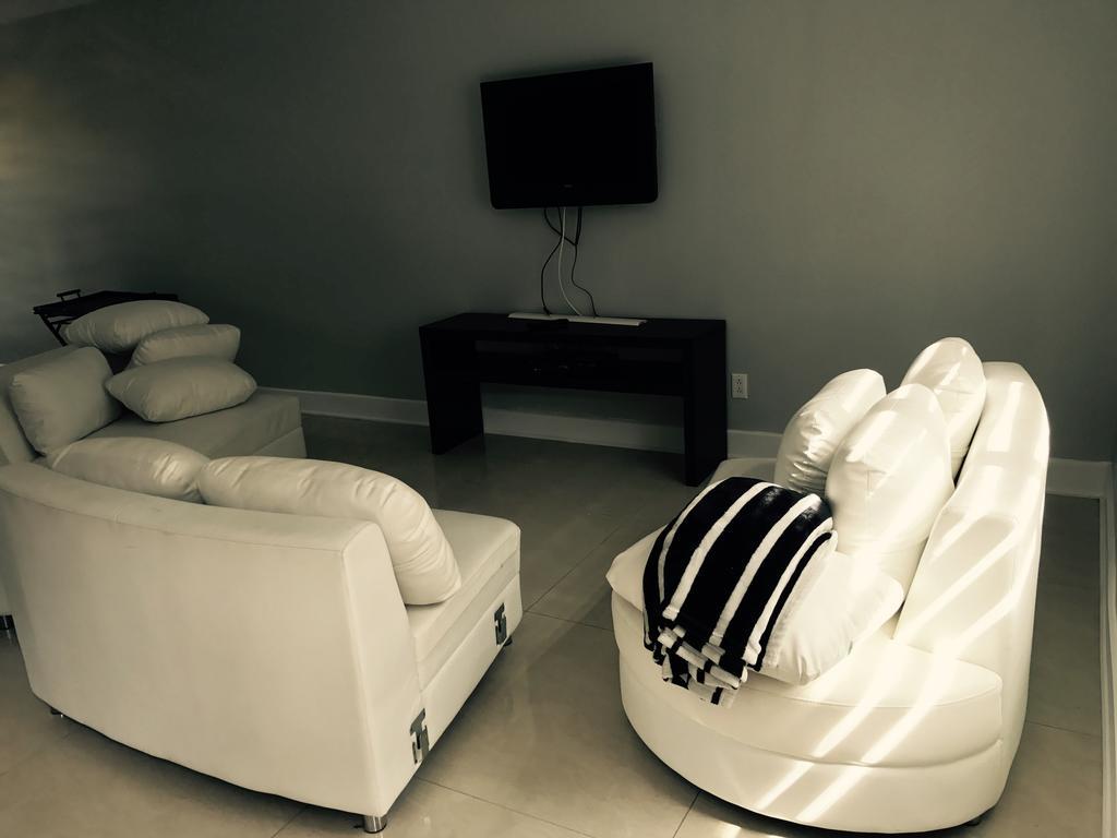 Luxury Two Story Villa Unit D Laval Ngoại thất bức ảnh
